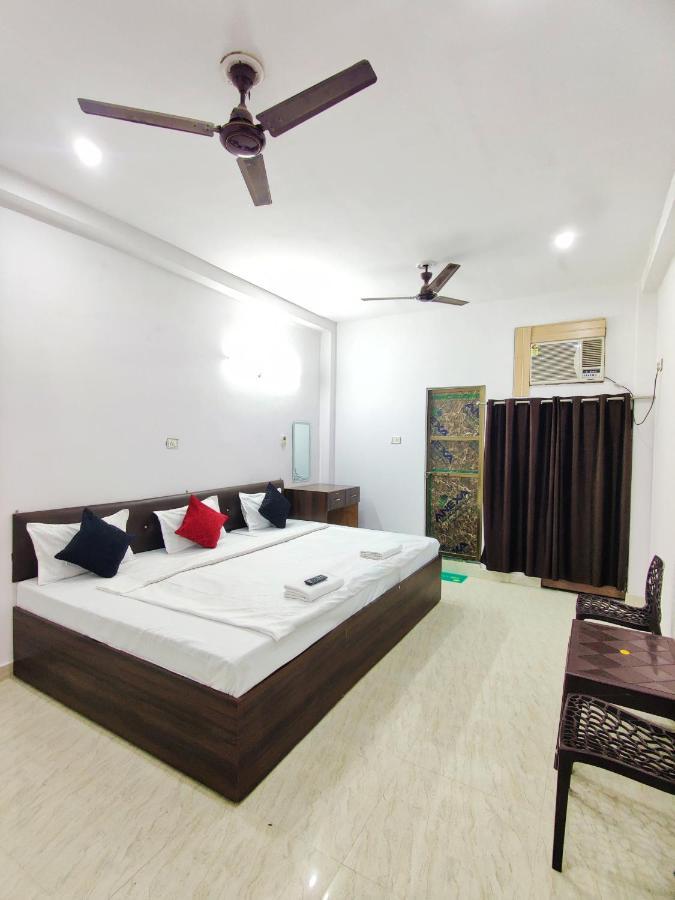 Kohinoor Guest House Varanasi Eksteriør billede